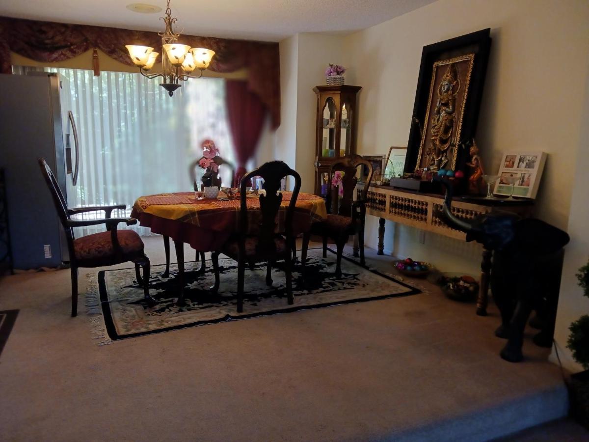 Bed And Breakfast In Hollywood Hills Los Angeles Eksteriør billede