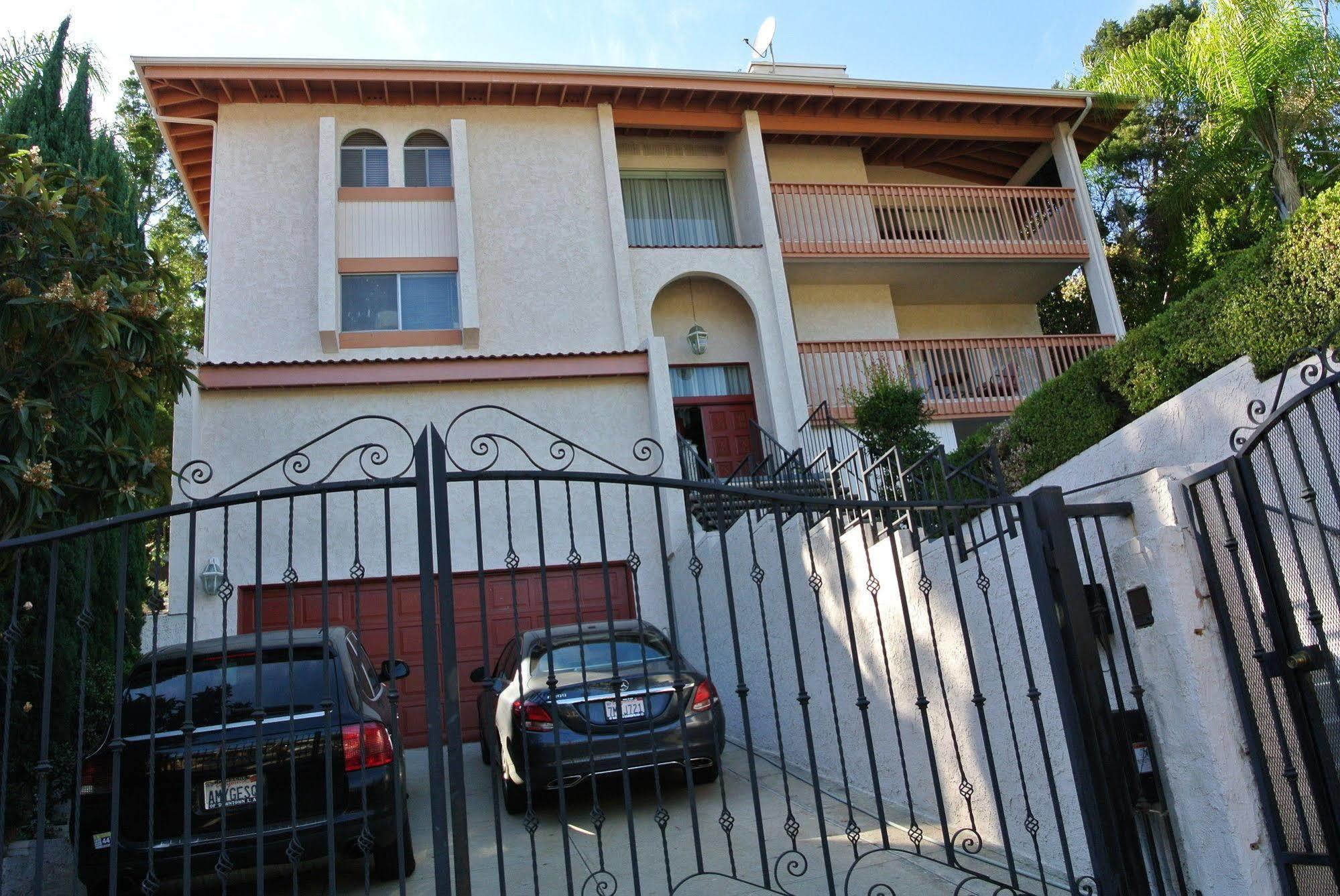 Bed And Breakfast In Hollywood Hills Los Angeles Eksteriør billede